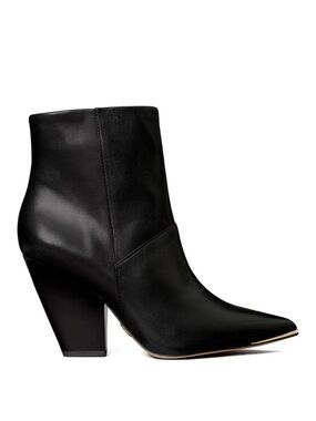 Tory Burch Lila black leather Booties in size 8.5
